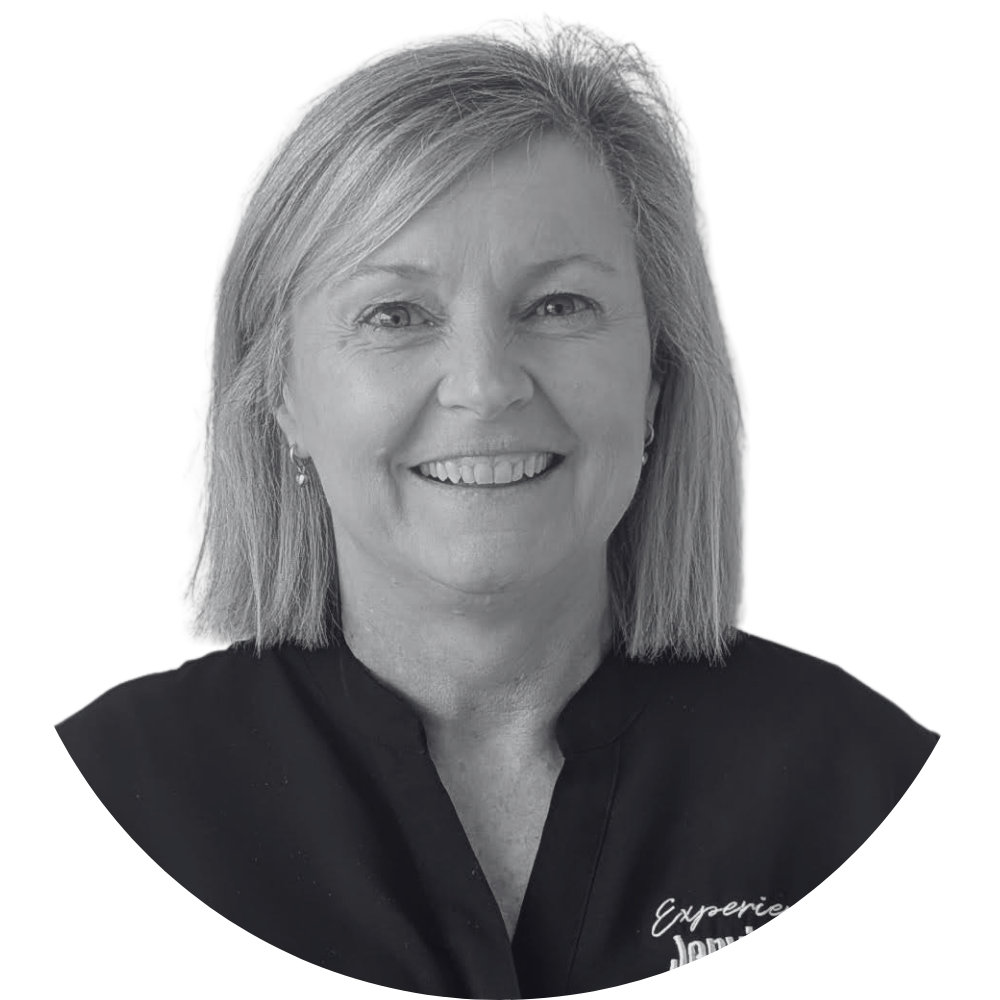 Lynda Armstrong
